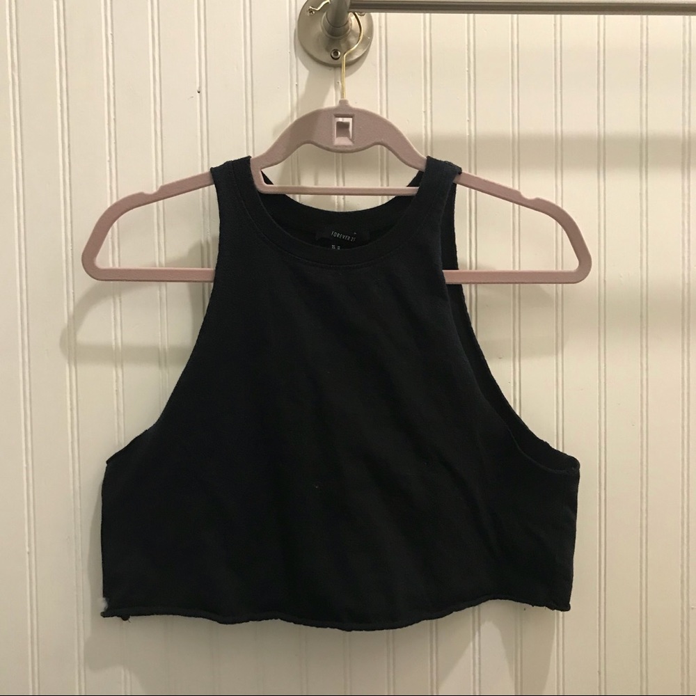 Cropped Tee